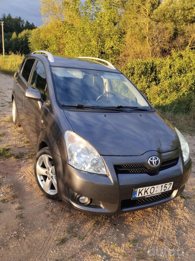 Toyota Corolla Verso 1 generation [restyling] -2 generation