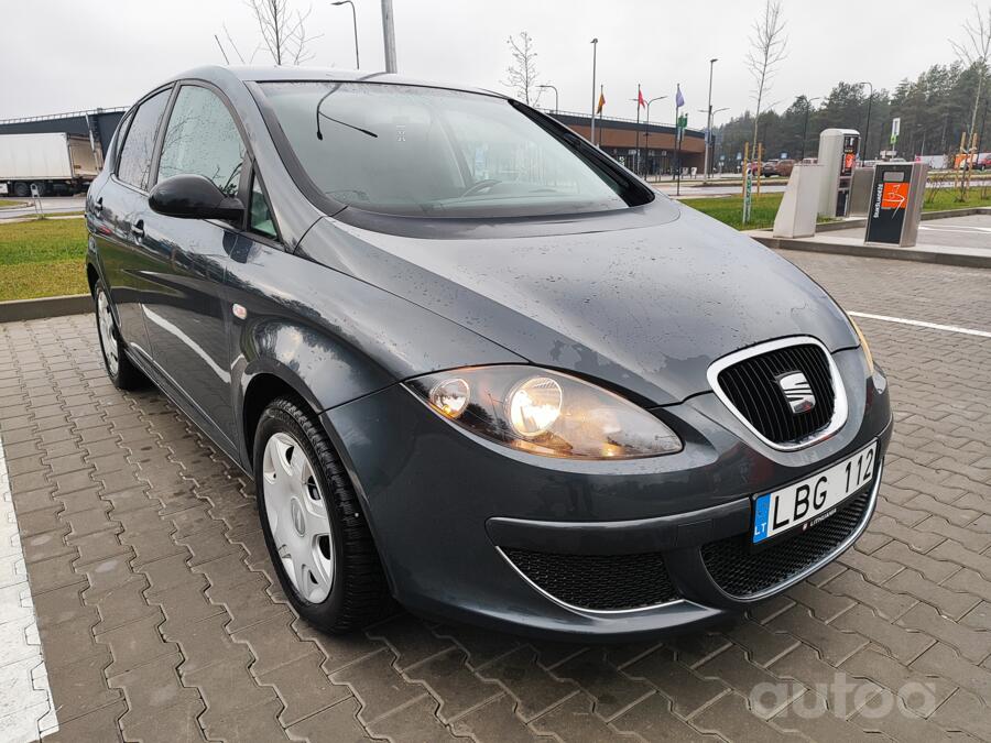 SEAT Toledo 3 generation Hatchback