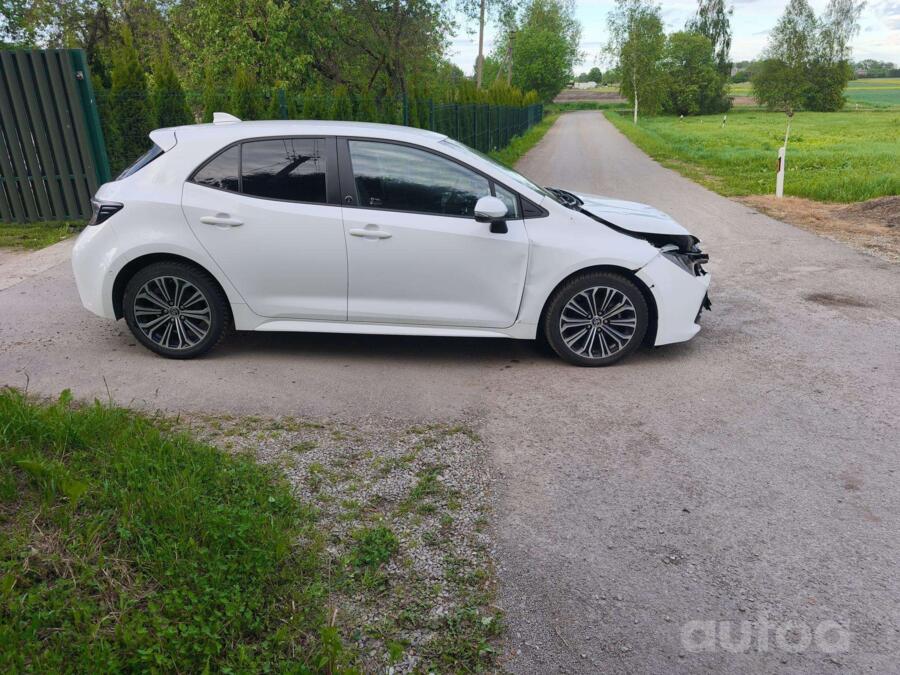 Toyota Corolla E210 Hatchback