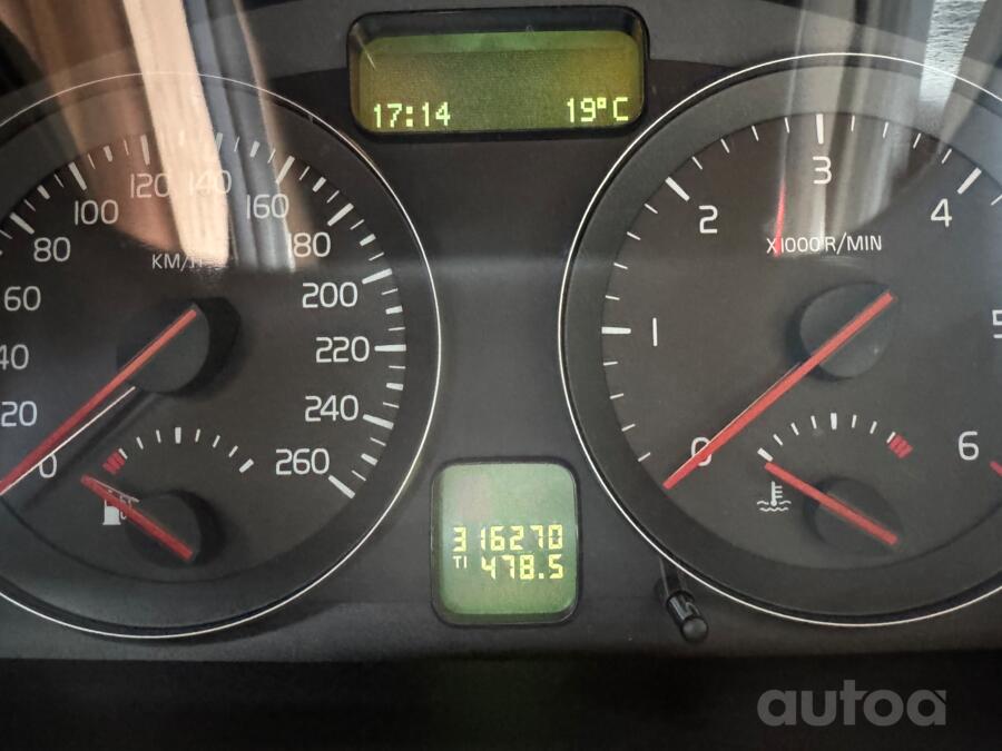 Volvo V50 1 generation [restyling]