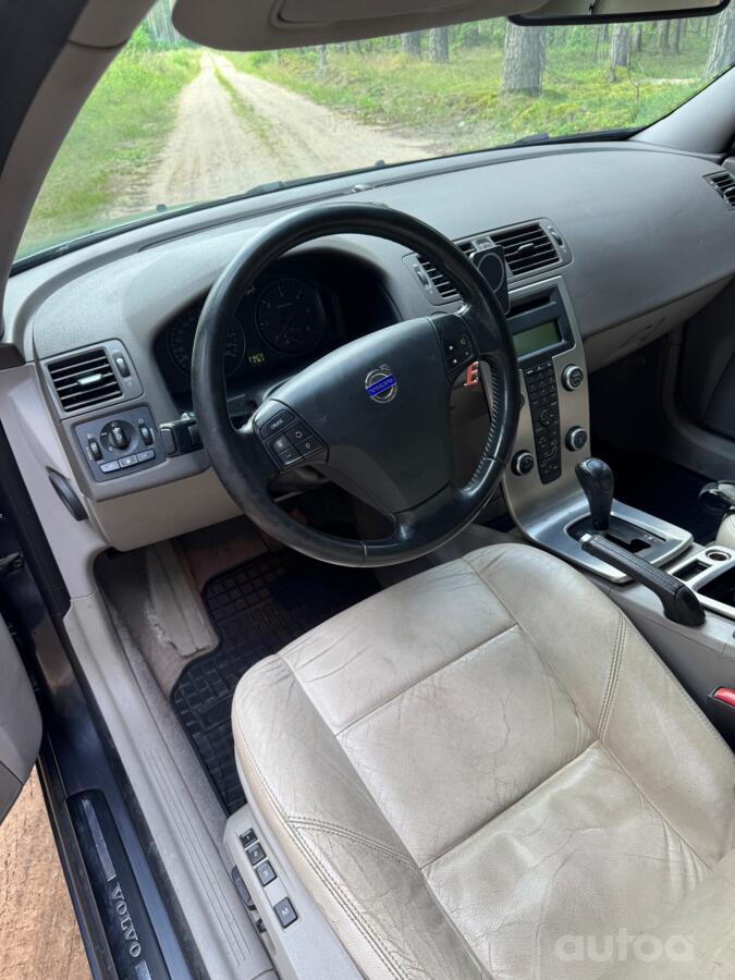 Volvo V50 1 generation [restyling]