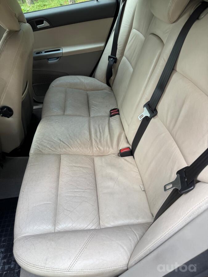 Volvo V50 1 generation [restyling]