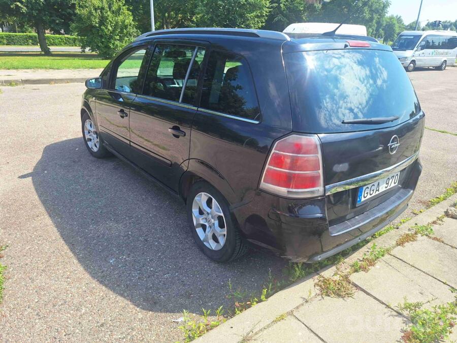 Opel Zafira