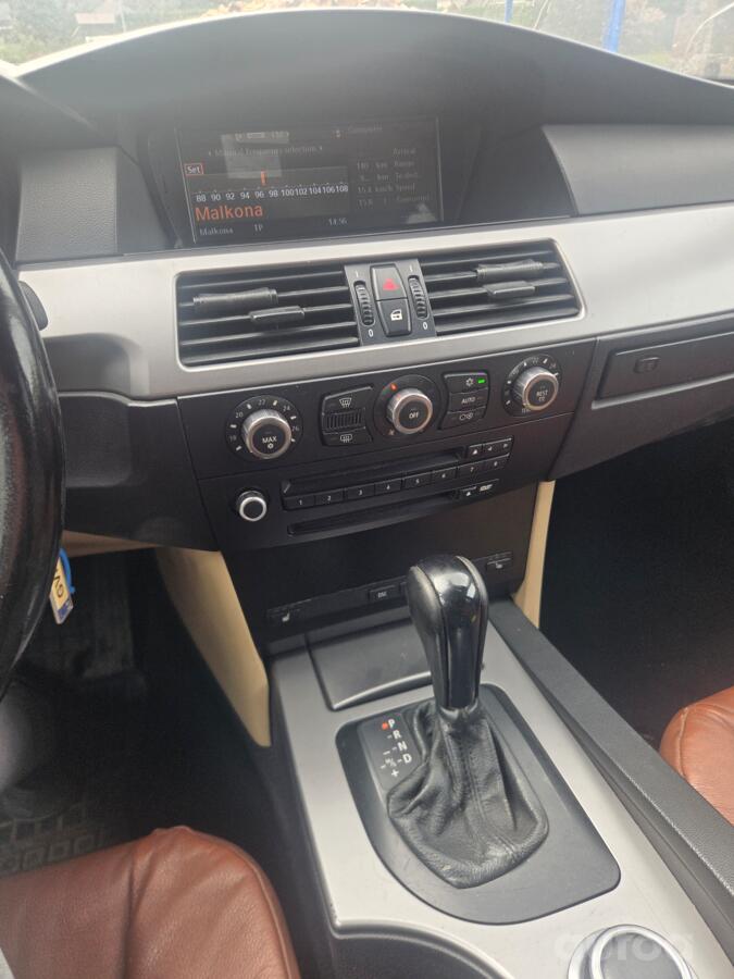 BMW 5 Series E60/E61 Sedan