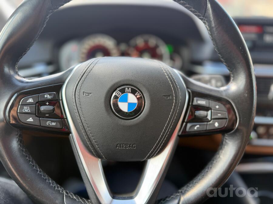 BMW 5 Series G30 Touring wagon