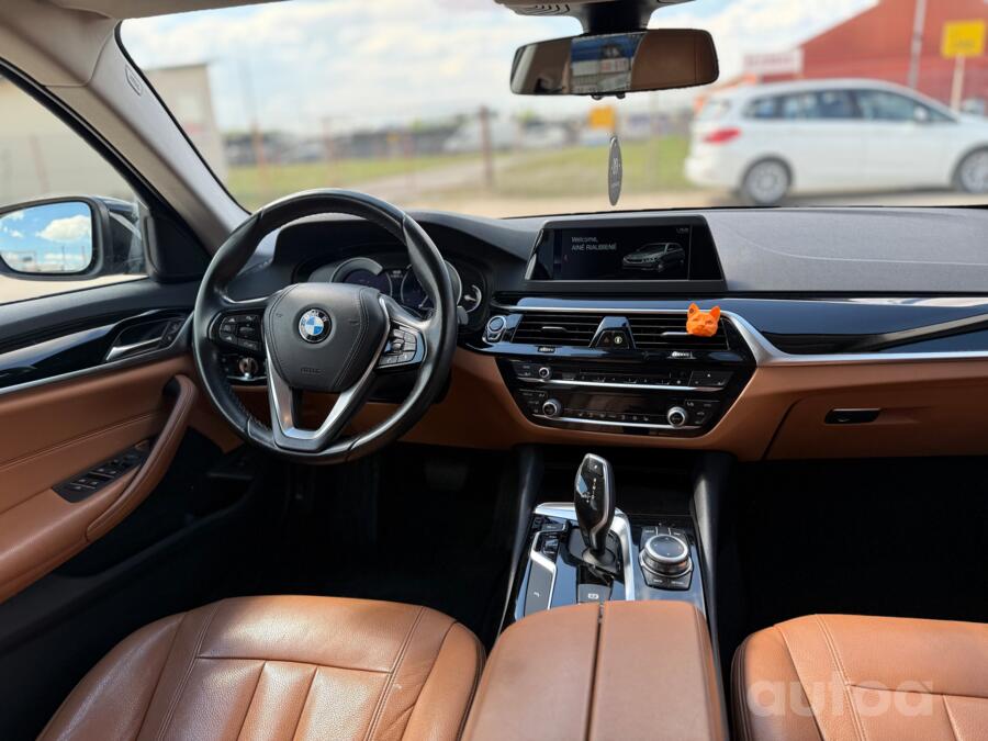 BMW 5 Series G30 Touring wagon