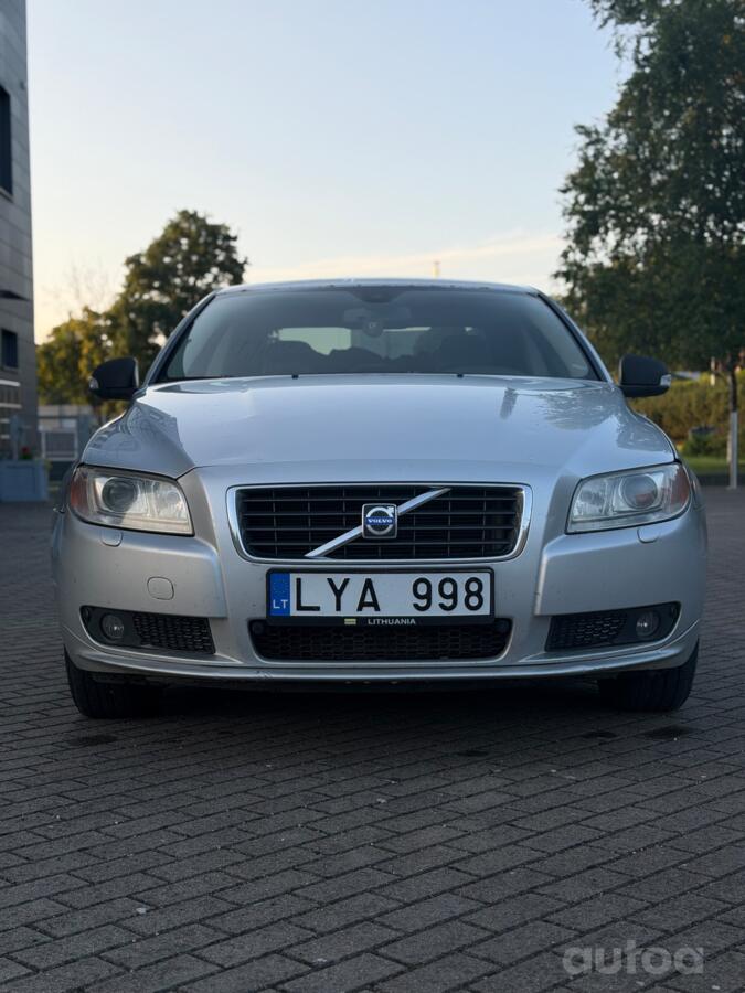 Volvo S80 2 generation Sedan