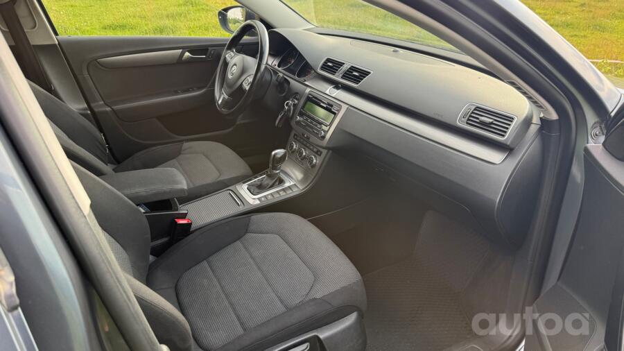 Volkswagen Passat B7 Variant wagon 5-doors