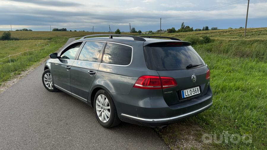 Volkswagen Passat B7 Variant wagon 5-doors