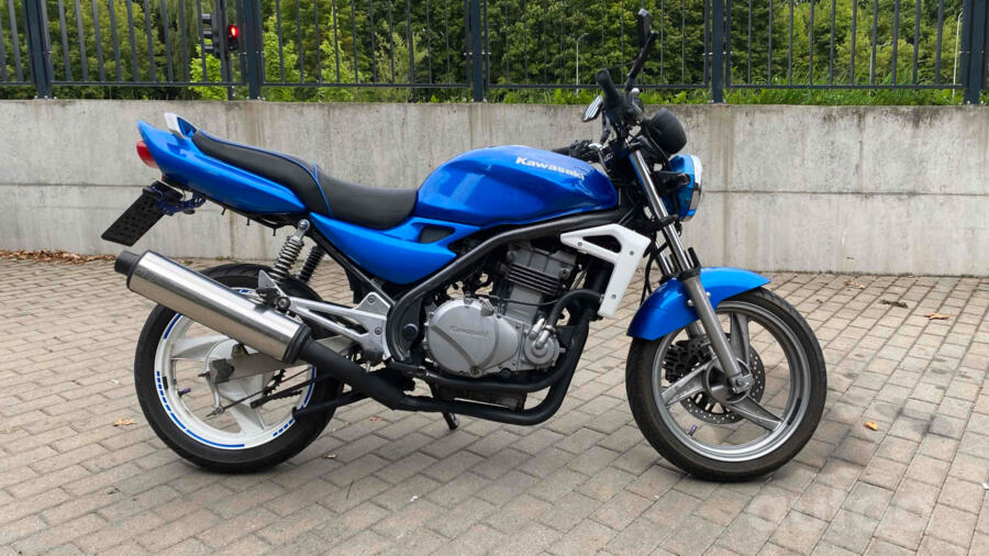 Kawasaki ER