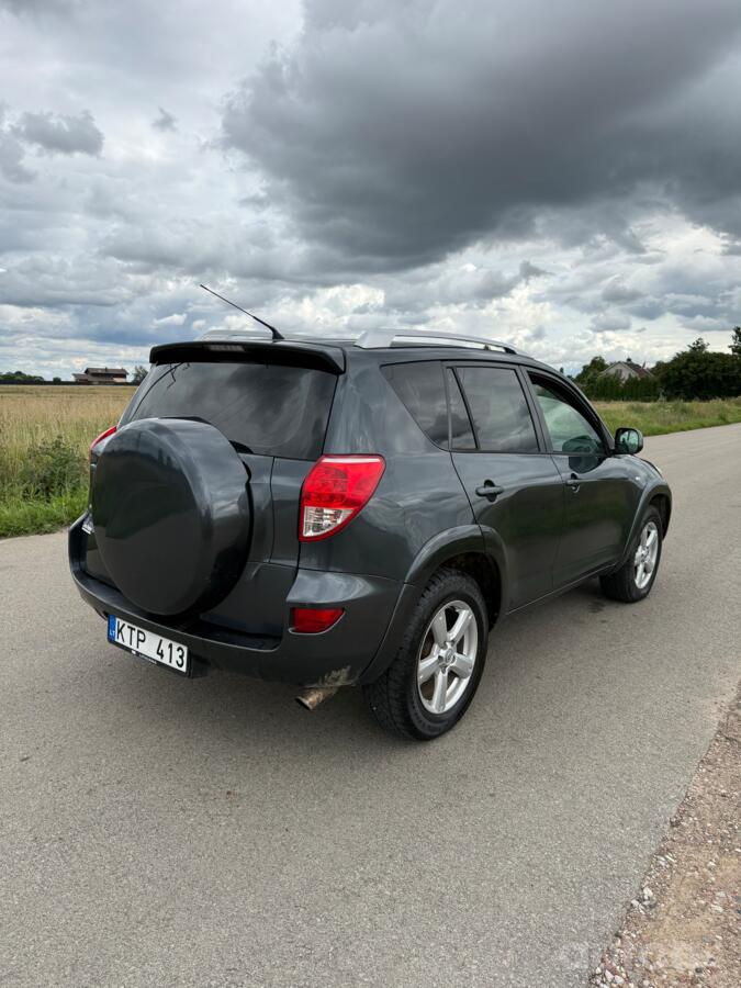 Toyota RAV4 3 generation Crossover