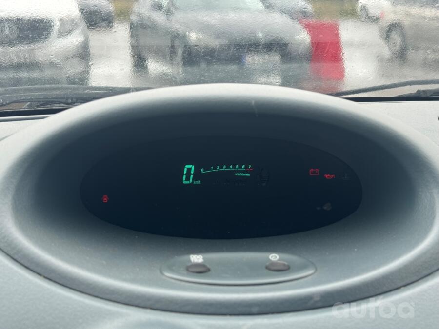 Toyota Yaris 1 generation