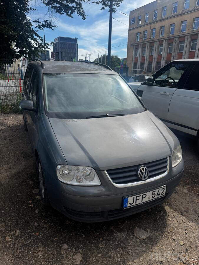 Volkswagen Touran 1 generation Minivan