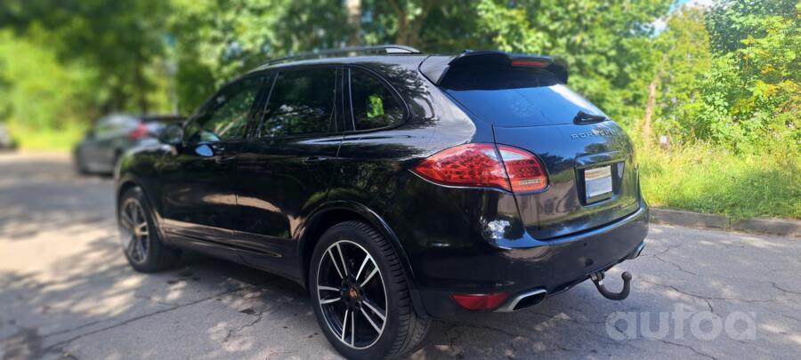 Porsche Cayenne 958 Crossover
