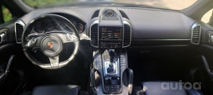 Porsche Cayenne 958 Crossover