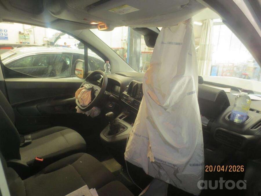 Opel Combo E