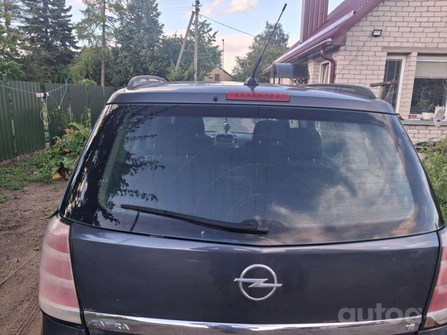 Opel Zafira B Minivan 5-doors