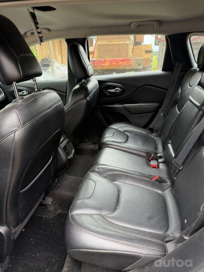 Jeep Cherokee 2015
