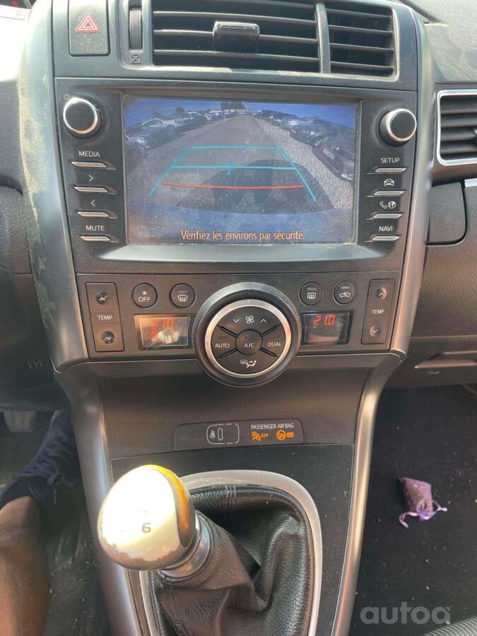 Toyota Verso 3rd generation (Facelift)