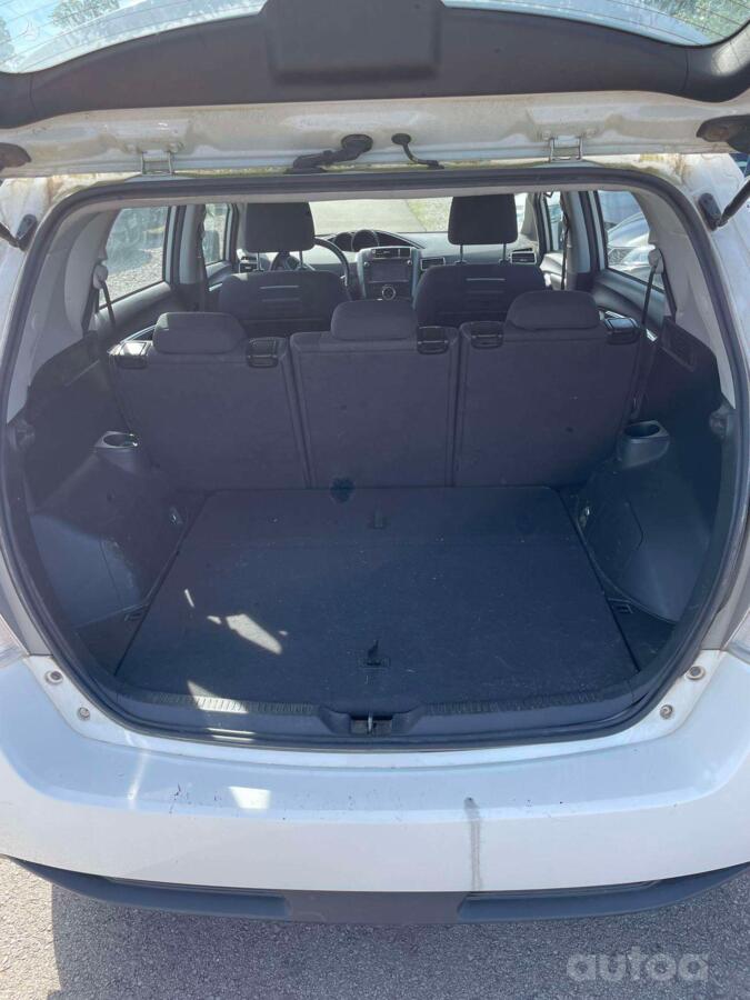 Toyota Verso 3rd generation (Facelift)