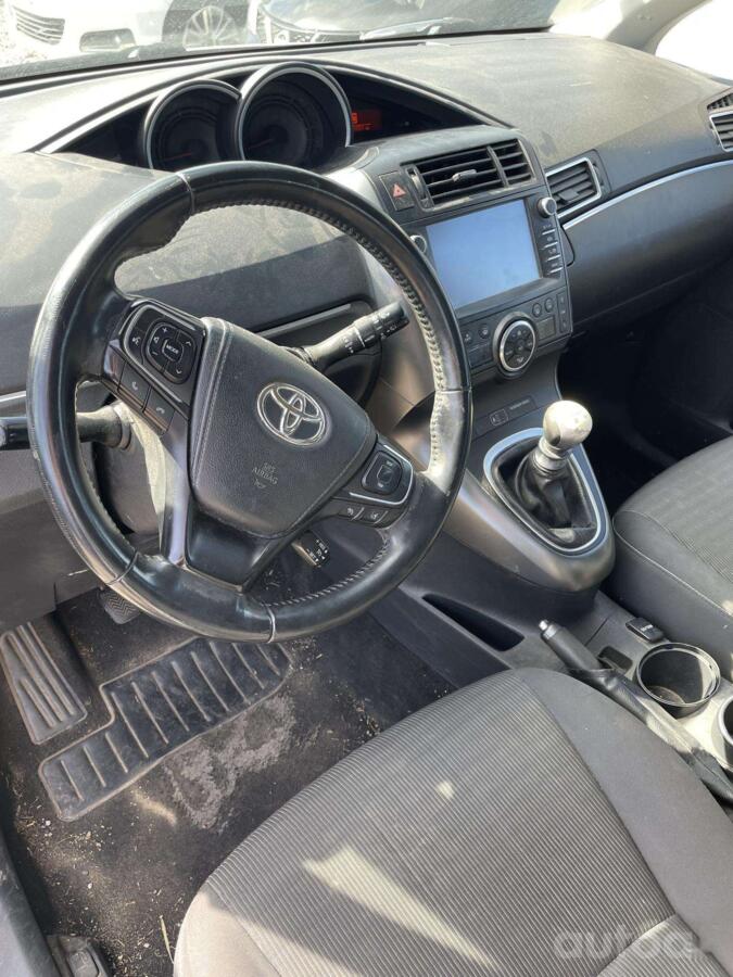Toyota Verso 3rd generation (Facelift)