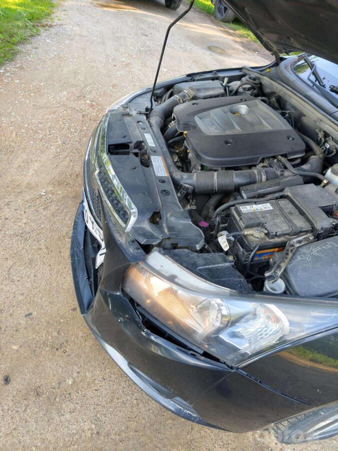 Chevrolet Cruze J300 Sedan