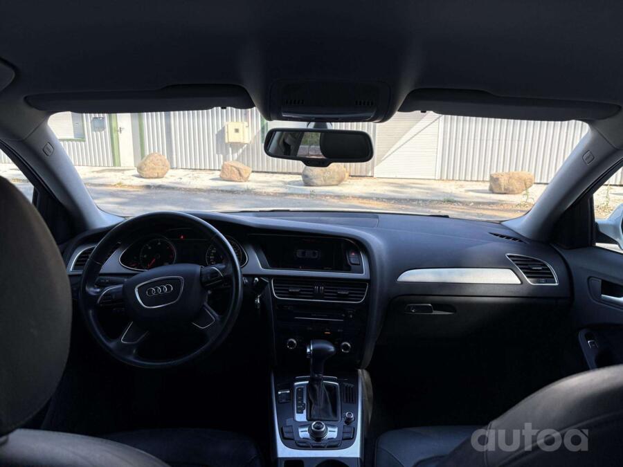 Audi A4 B8/8K [restyling] Sedan