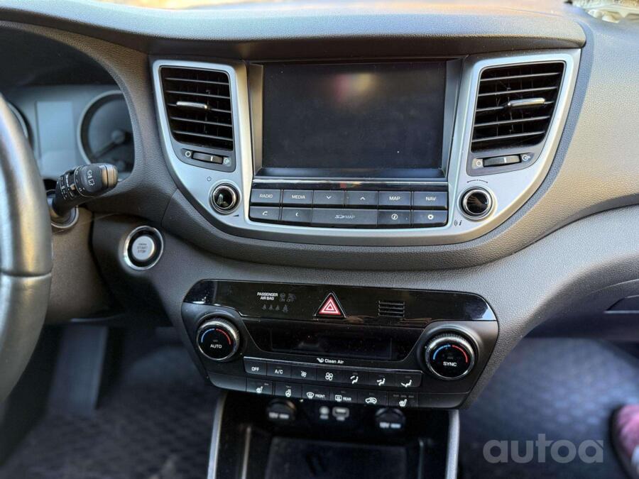 Hyundai Tucson 3 generation Crossover