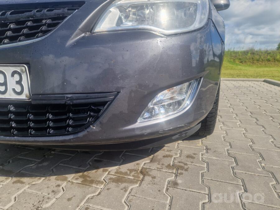 Opel Astra J [restyling] Hatchback 5-doors