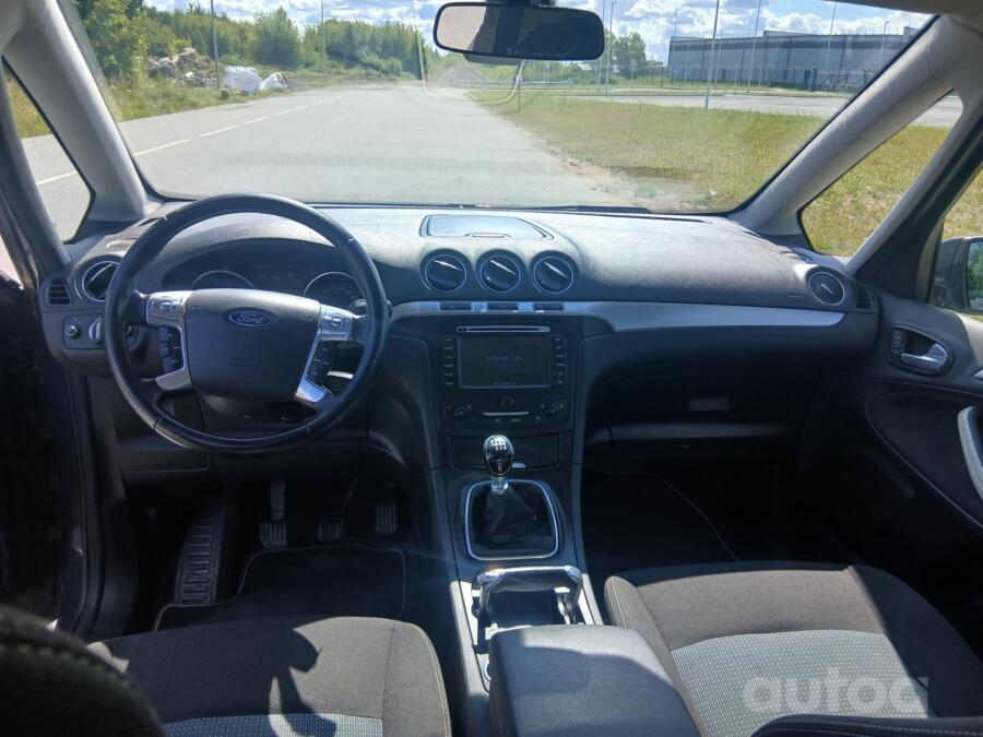 Ford Galaxy 2 generation [restyling] Minivan
