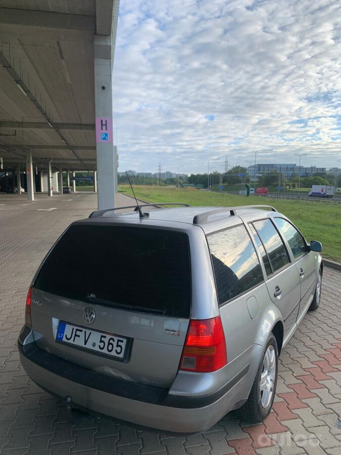 Volkswagen Golf 4 generation wagon