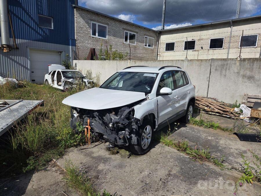 Volkswagen Tiguan 2 generation Crossover 5-doors