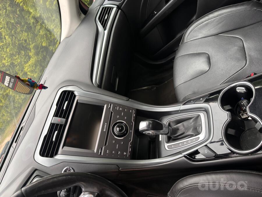 Ford Fusion Titanium