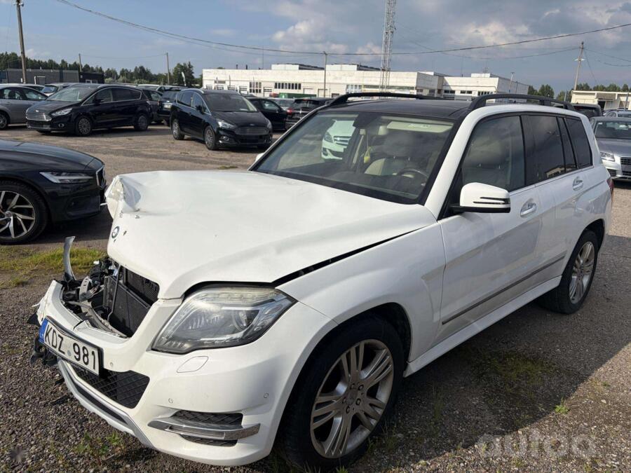 Mercedes-Benz GLK350