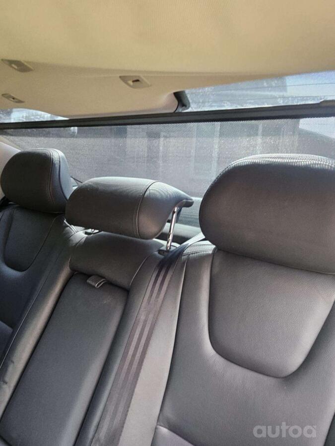 Volvo S60 2 generation [restyling] Sedan 4-doors