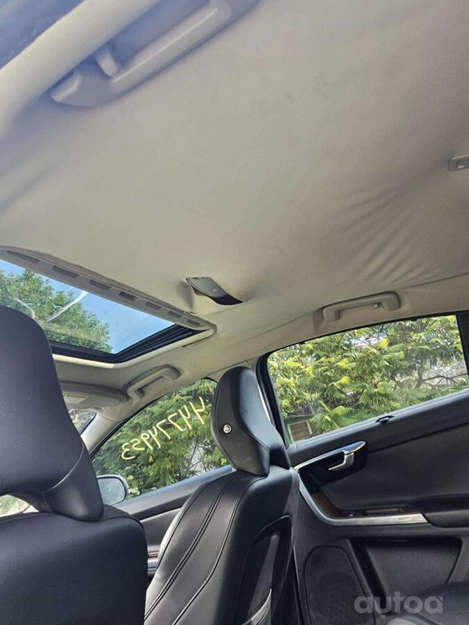 Volvo S60 2 generation [restyling] Sedan 4-doors