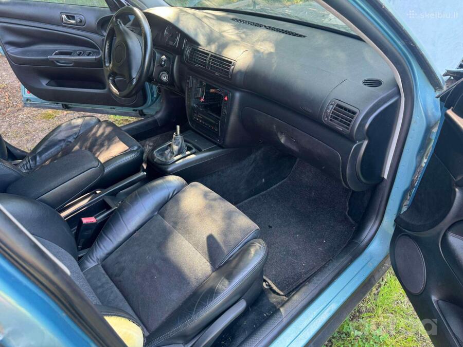 Volkswagen Passat B5 Sedan 4-doors
