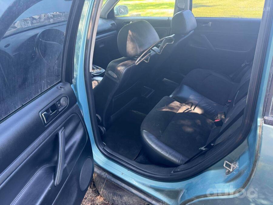 Volkswagen Passat B5 Sedan 4-doors