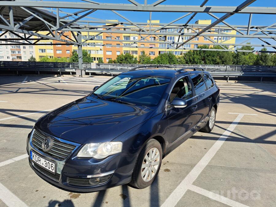 Volkswagen Passat B6 wagon 5-doors