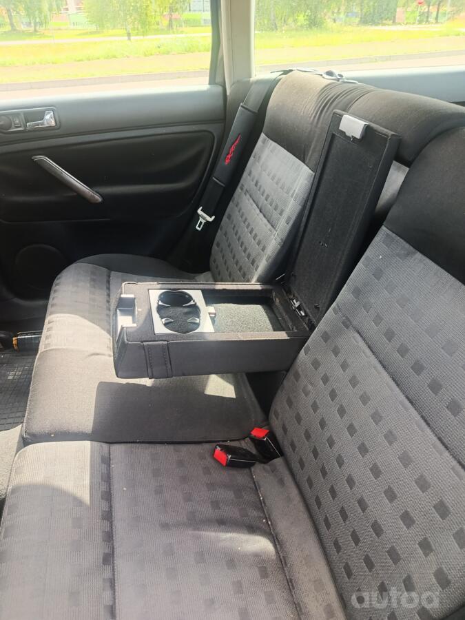 Volkswagen Passat B5.5 [restyling] wagon