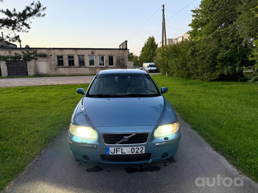 Volvo S60 1 generation [restyling] Sedan