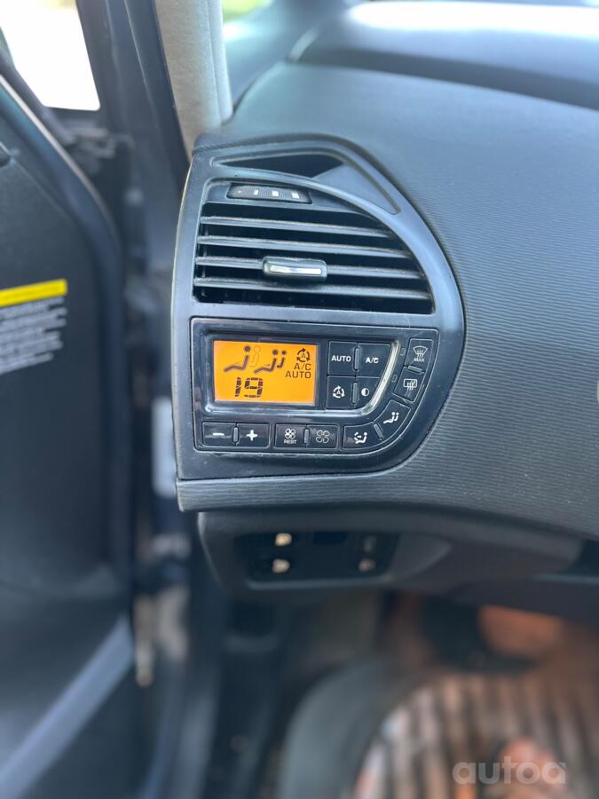 Citroen C4 Picasso 1 generation Minivan 5-doors