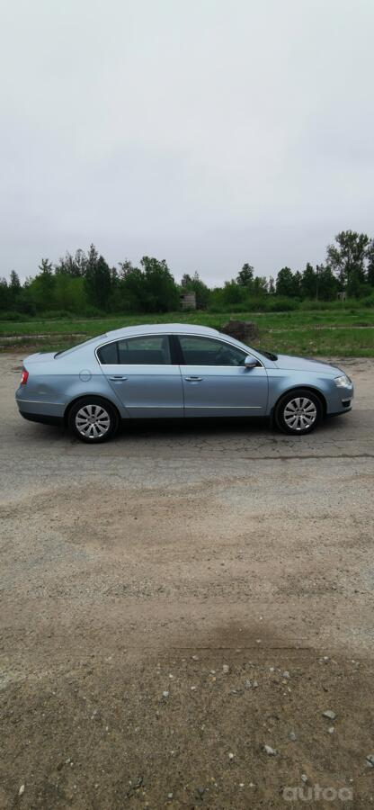 Volkswagen Passat B6 Sedan 4-doors