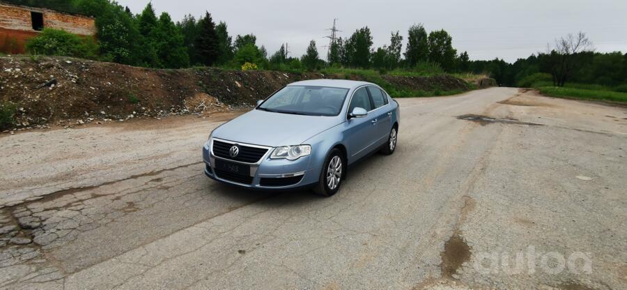 Volkswagen Passat B6 Sedan 4-doors