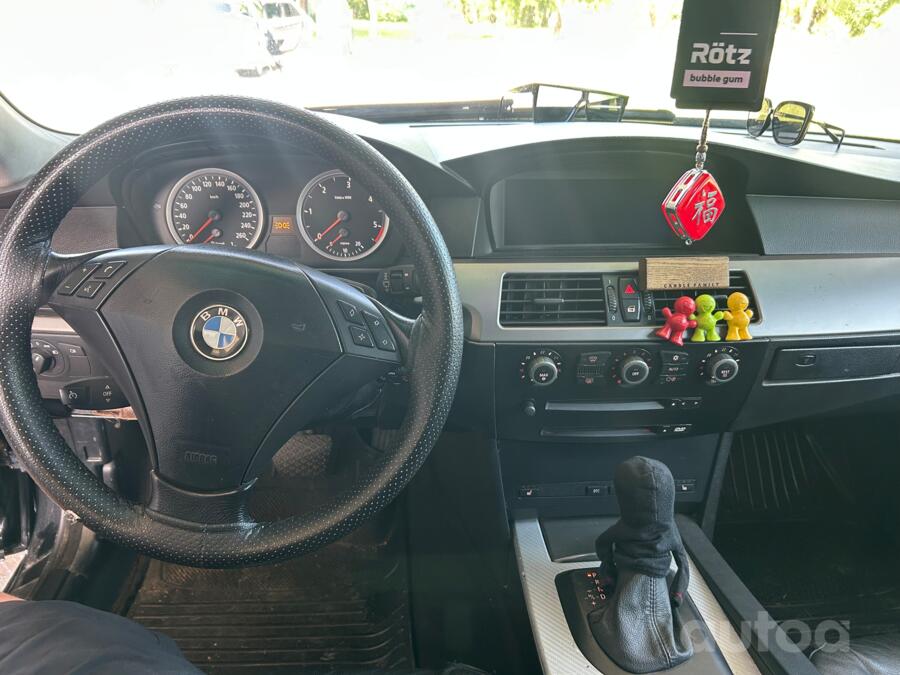 BMW 5 Series E60/E61 Sedan