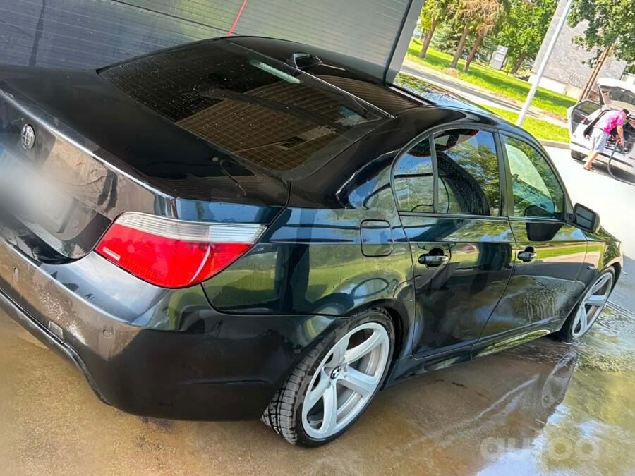 BMW 5 Series E60/E61 Sedan