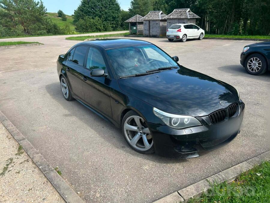 BMW 5 Series E60/E61 Sedan