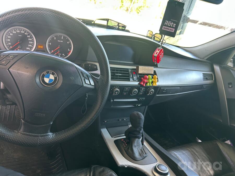 BMW 5 Series E60/E61 Sedan