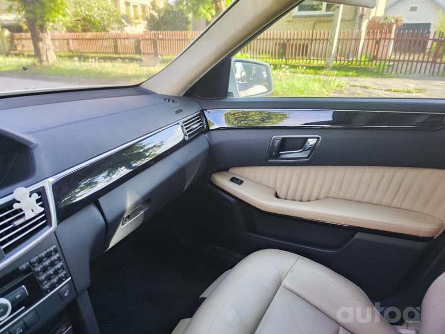 Mercedes-Benz E-Class W212 Sedan