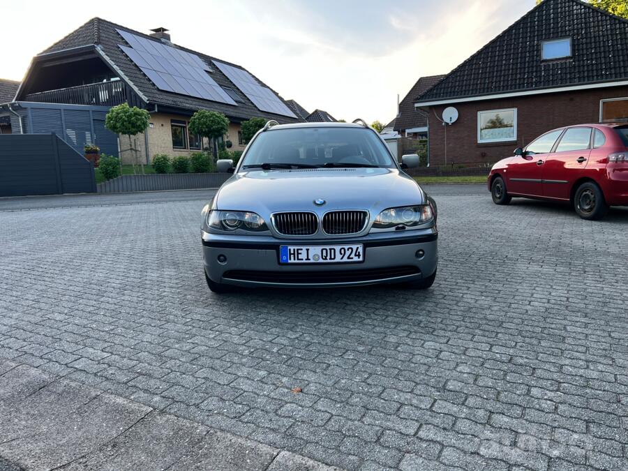 BMW 320 2013